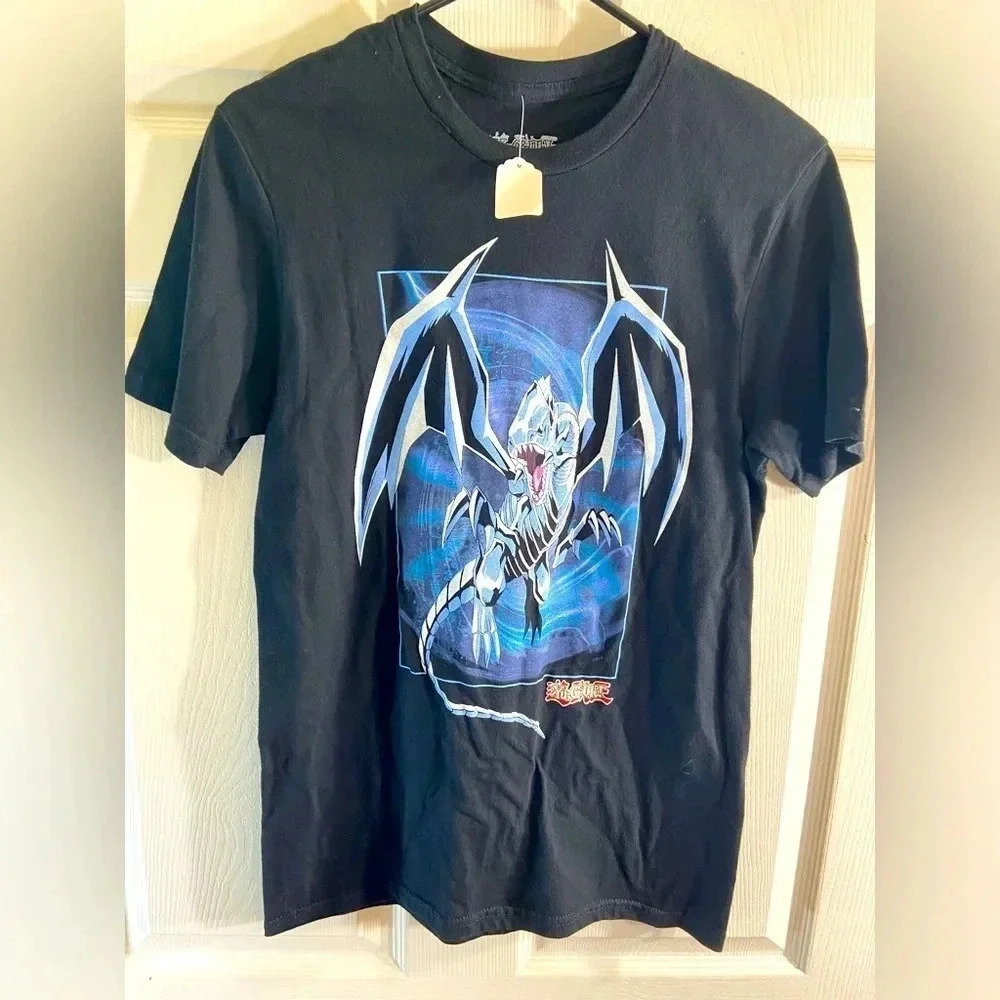 Yu-Gi-Oh! - Blue Eyes White Dragon - Small T  Shirt - BNWT🐉🃏
